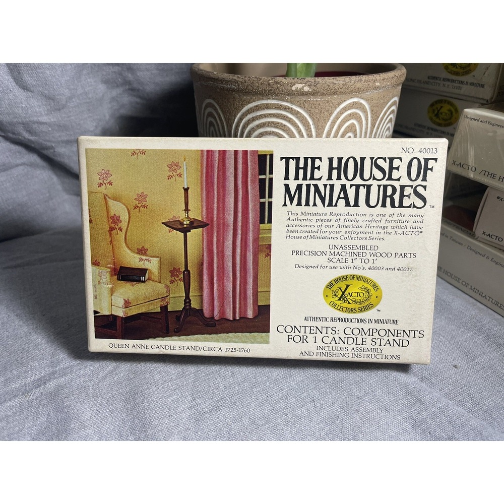 The House of Miniatures Wood Doll Furniture Queen Anne Candle‎ Stand 40013